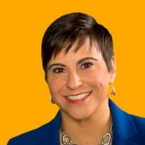 Meet your Posher, Dana